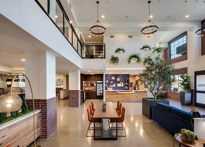 Ayres Hotel Rialto Fontana